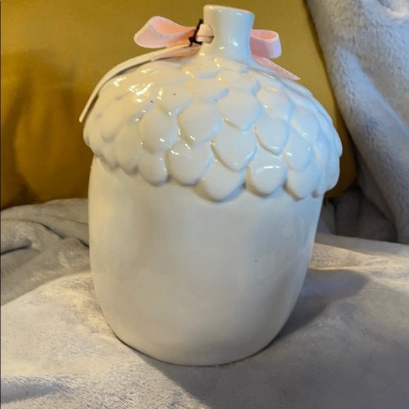 Rae Dunn “Chirp” Acorn Style Bird House - Picture 2 of 5